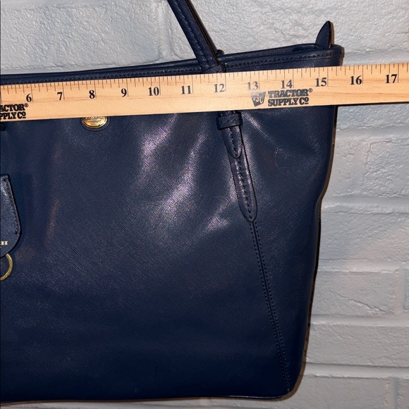 💙 Coach Peyton Leather Shoulder Bag/Purse in Dark Blue/Gold